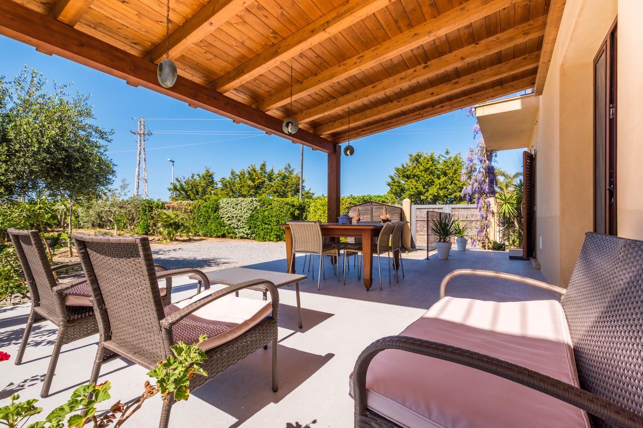 B&B Le Dune Lascari Exterior photo